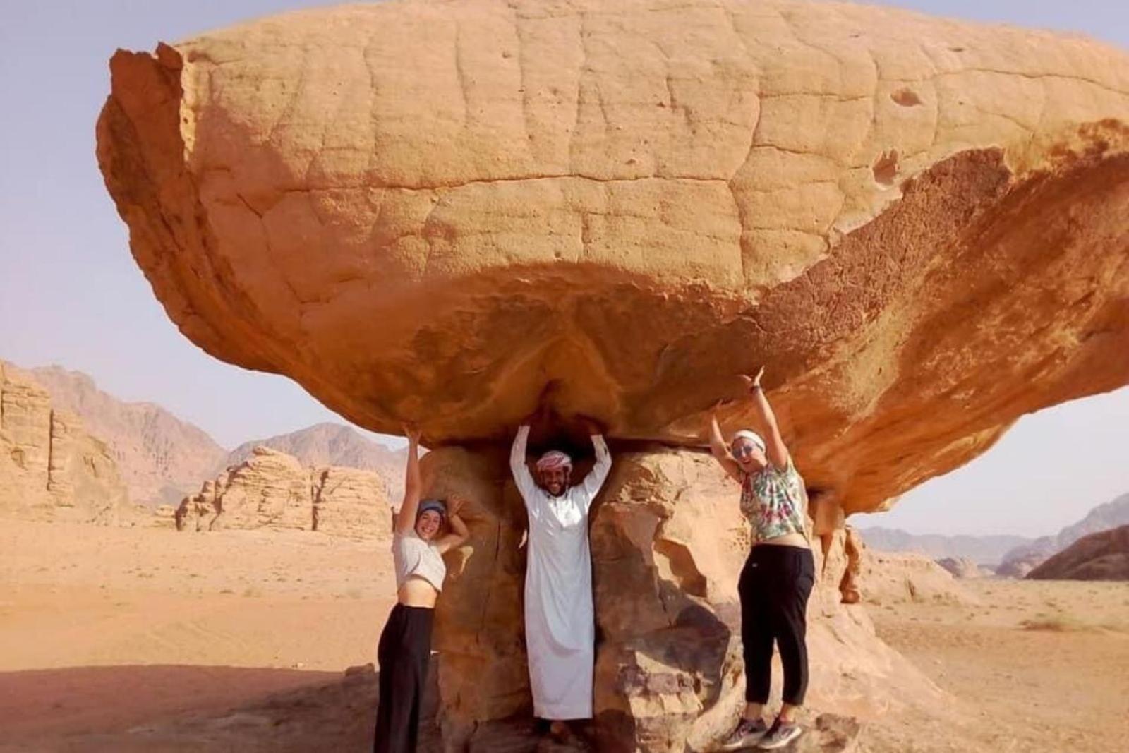 Welcome To Wadi Rum Camp Hotel Exterior photo